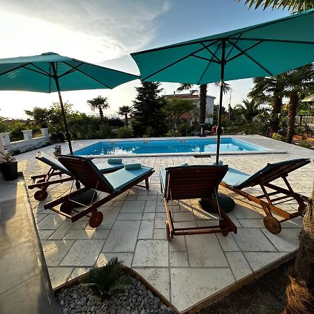 Holiday House Serenity مالينسكا المظهر الخارجي الصورة