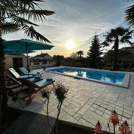 Holiday House Serenity مالينسكا المظهر الخارجي الصورة