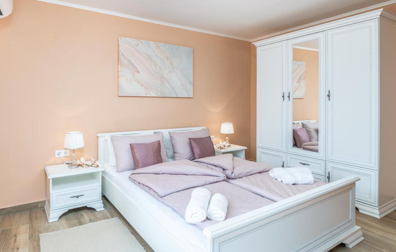 Holiday House Serenity مالينسكا المظهر الخارجي الصورة