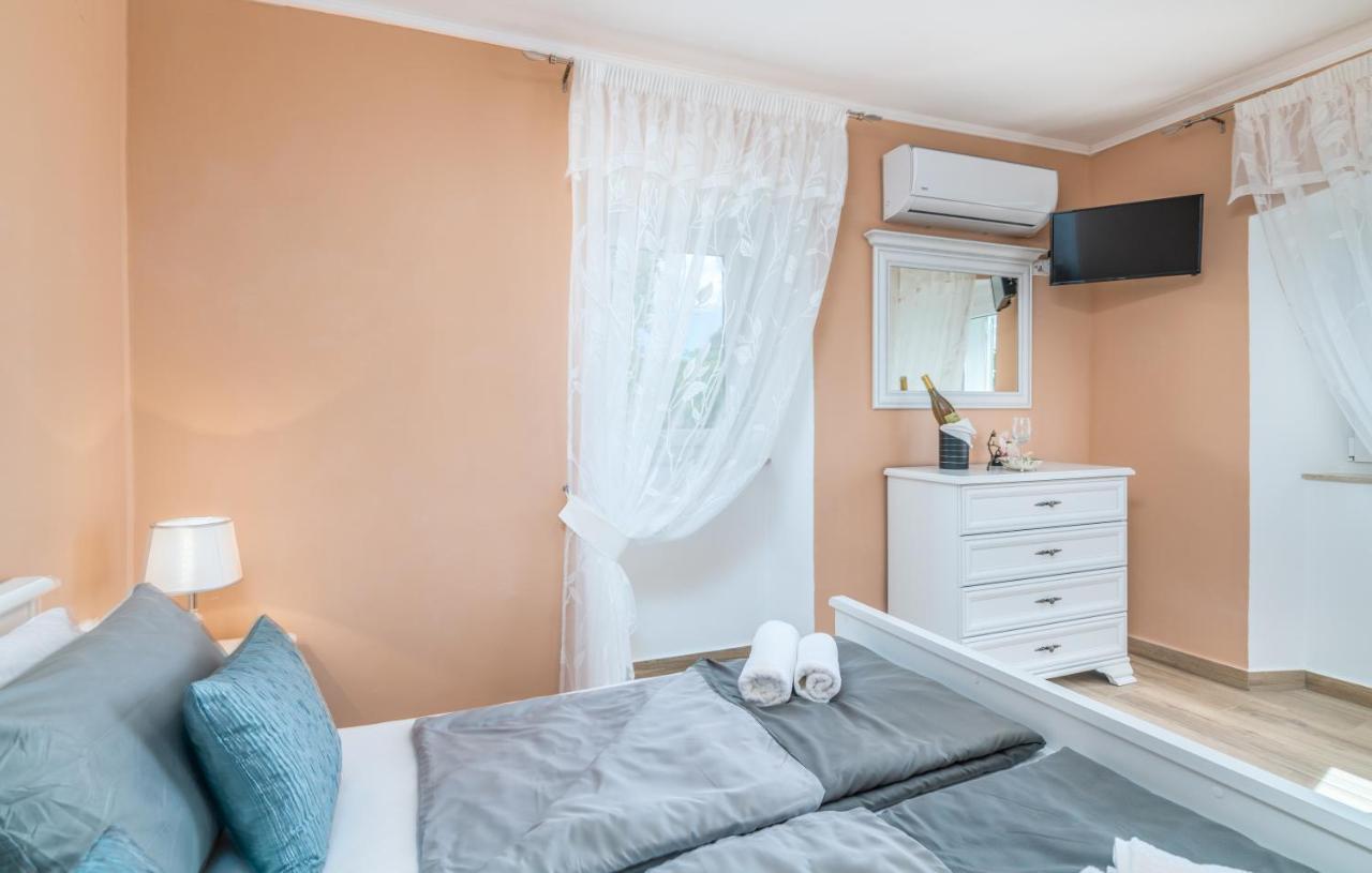 Holiday House Serenity مالينسكا المظهر الخارجي الصورة